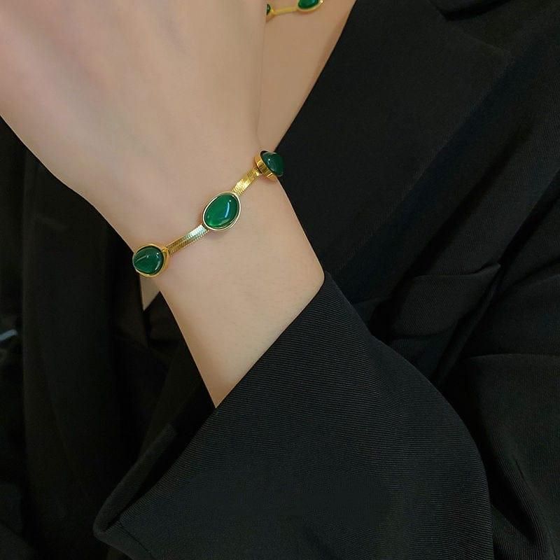 Oval Green Crystal Pendant Necklace Set With Bracelet - OwnzoKart