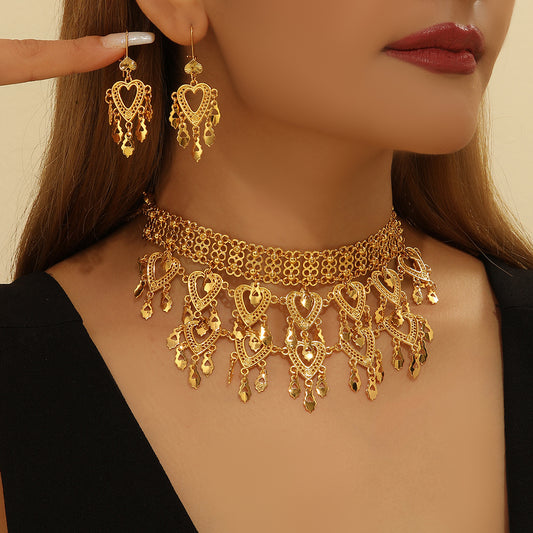 3pcs Fashionable Retro Luxury Heart-shaped Hollow Necklace Earrings Women's Set, Suitable For Party And Dance Gifts, Daily Wear - OwnzoKart